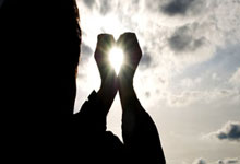 中东代表团取得突破，表现抢眼