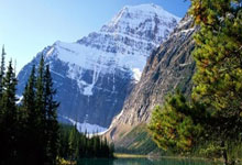 阿特兰夫对决卡尔绍格，胜负未卜