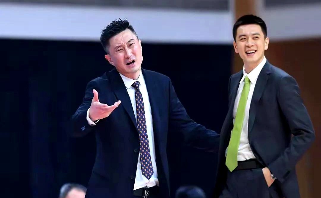 关于邱彪指导山东男篮训练：有投篮机会不投什么时候投？怎么打球？的信息